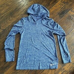 Nike Dri-Fit Hooded Long Sleeve Size Small